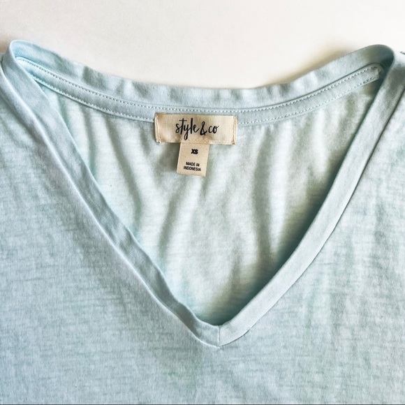 Style & Co. Light Blue V-Neck T-Shirt - Picture 2 of 3